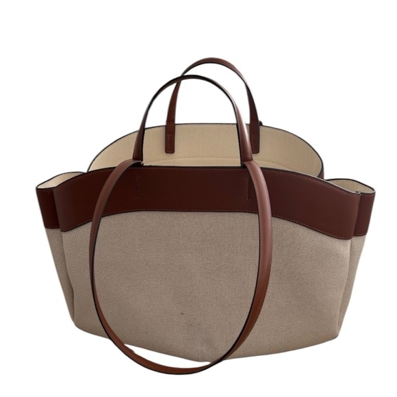 ZARA Elegant Tan and Cream Women's Tote Bag - Picture 5 of 9